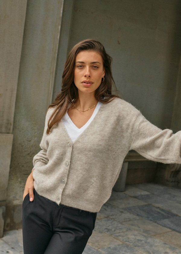 MMHRelax Sheer Knit - Image 2