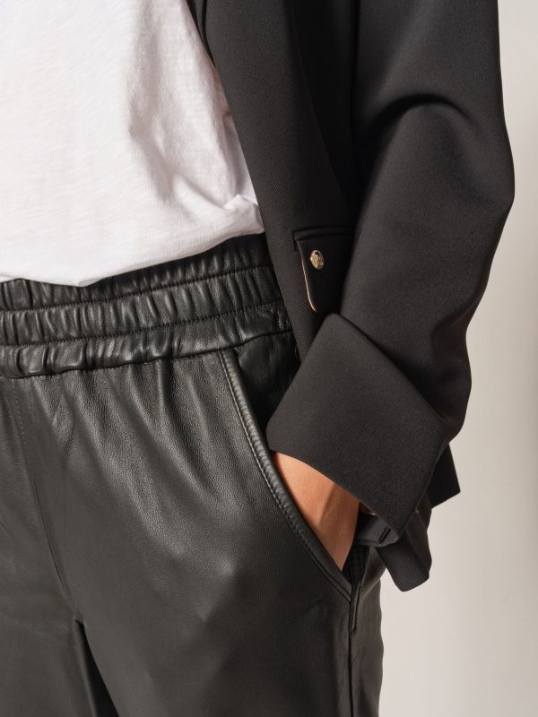 MMBracis Apex Shorts - Image 3