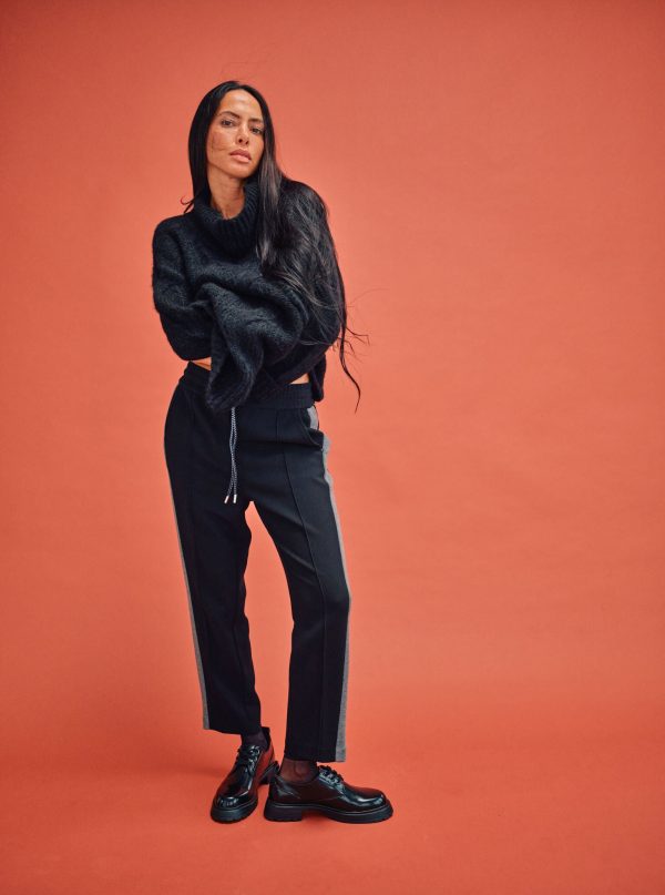 MMTaci ¾ V-neck Knit - Image 3