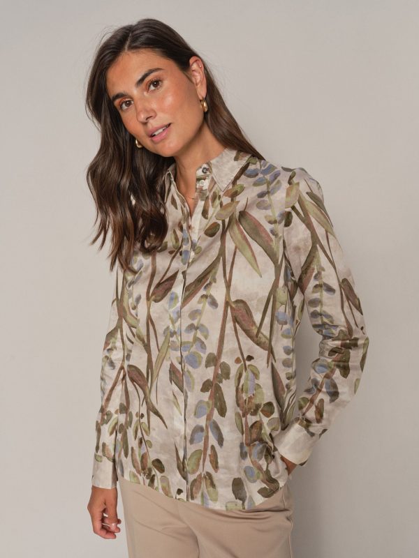 MMMattie Flip Shirt - Image 3