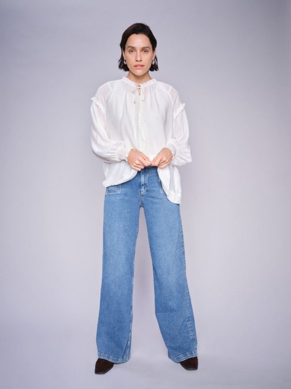 MMVerti Ice Denim Jeans - Image 3