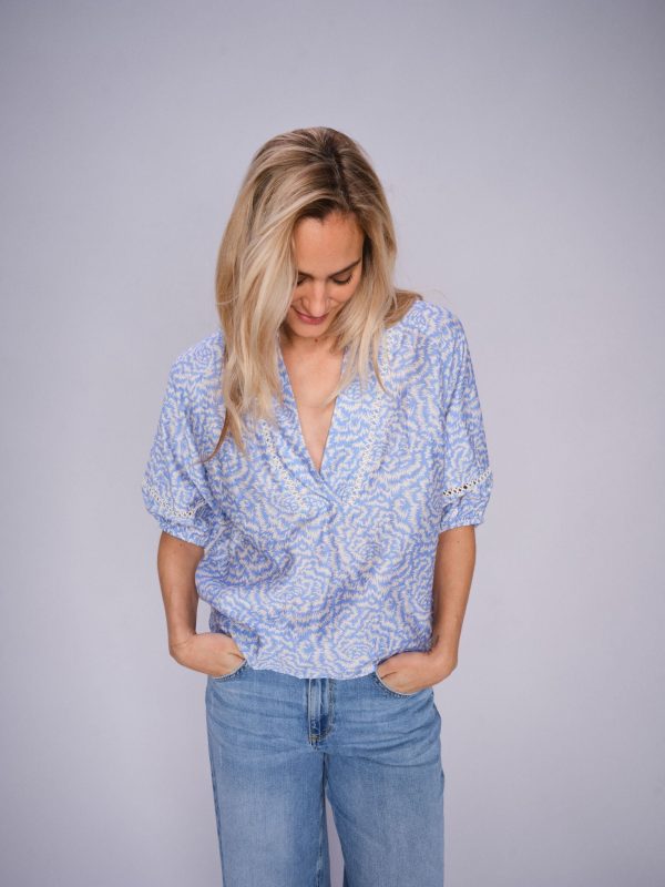 MMEnna Linen Pocket Blouse